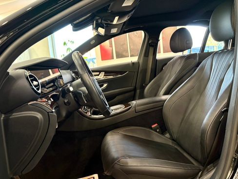 Used 2023 Mercedes-Benz E 350 E 350 4MATIC Sedan image 12