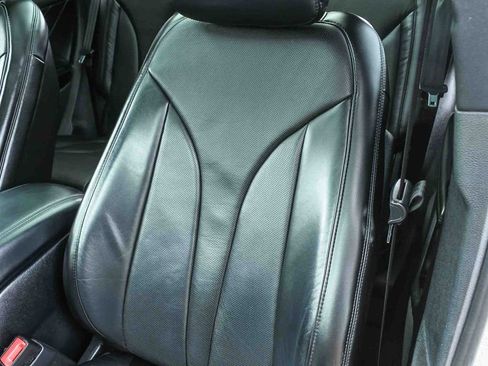 Used 2019 Lincoln MKC Reserve w/ MKC Technology Package FWD image 30