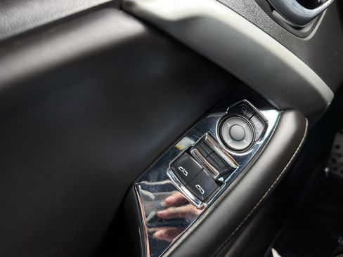 Used 2017 Chevrolet Camaro SS RWD image 11