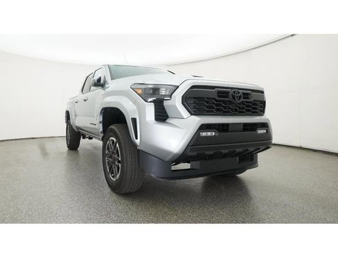 New 2025 Toyota Tacoma TRD Sport image 30