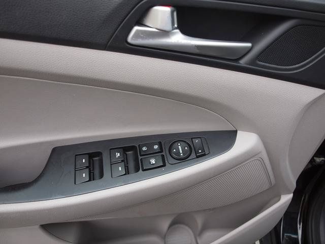 Used 2019 Hyundai Tucson SEL FWD image 8