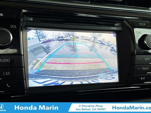 Used 2015 Toyota Corolla S image 22