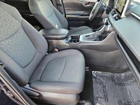 Used 2024 Toyota RAV4 XLE image 19