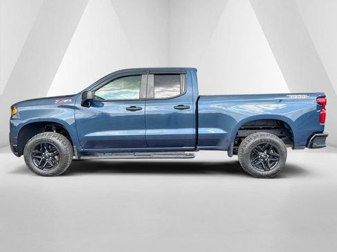 Used 2019 Chevrolet Silverado 1500 Custom Trail Boss w/ Custom Convenience Package AWD/4WD image 4