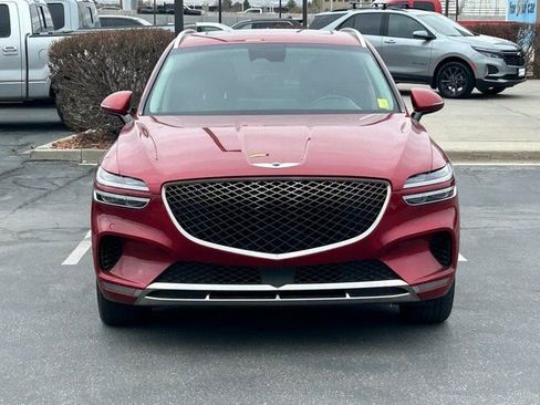 Used 2023 Genesis GV70 2.5T w/ Select Package image 9