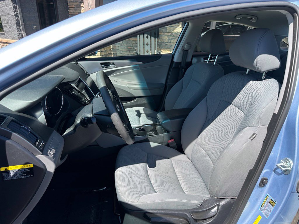 Used 2014 Hyundai Sonata Hybrid FWD image 11