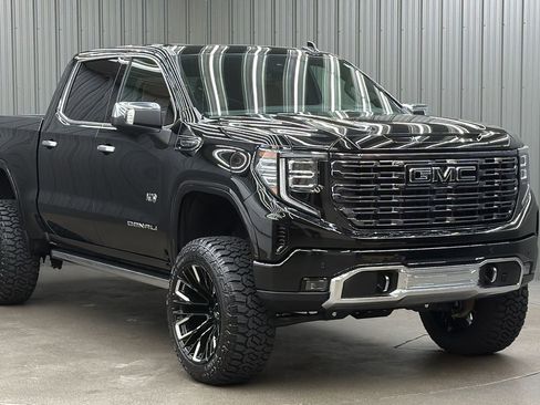 Used 2025 GMC Sierra 1500 Denali Ultimate image 7