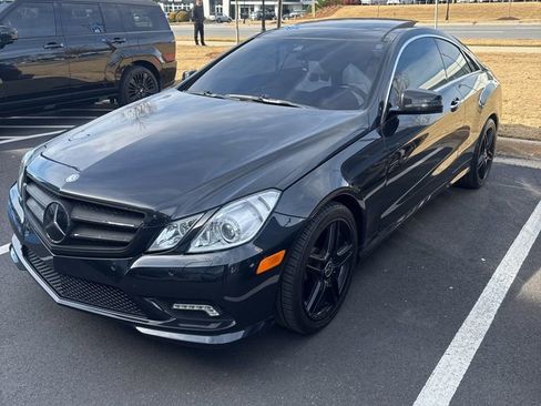 Used 2011 Mercedes-Benz E 550 Coupe image 1