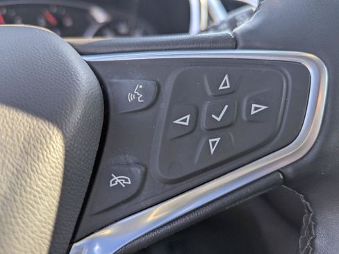 Used 2023 Chevrolet Equinox LT AWD/4WD image 22