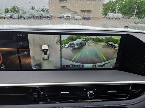 Used 2026 INFINITI QX80 4WD w/ Sport Exterior Package image 15