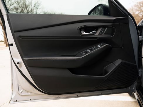 Certified 2023 Honda Accord Sport image 37