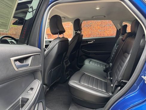 Used 2022 Ford Edge SEL w/ Convenience Package image 23