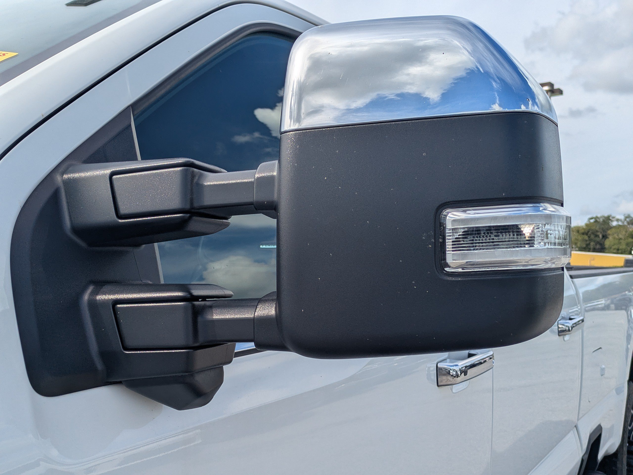 Used 2023 Ford F250 Platinum AWD/4WD image 12