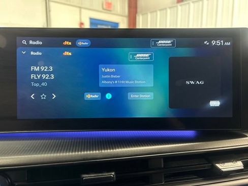 Used 2024 Hyundai Santa Fe Calligraphy AWD/4WD image 30