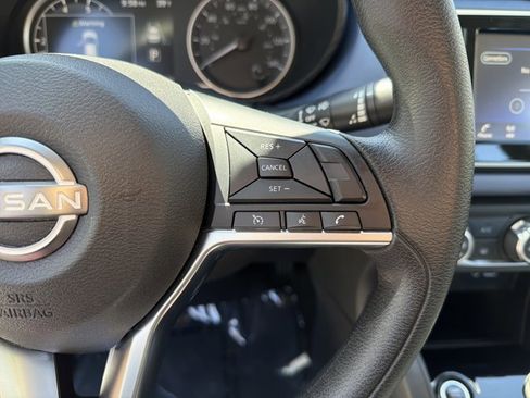 Used 2023 Nissan Versa SV image 16