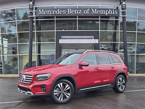 Certified 2025 Mercedes-Benz GLB 250 image 1