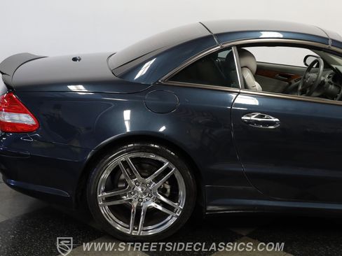 Used 2007 Mercedes-Benz SL 550 image 27