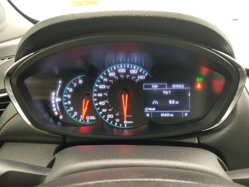 Used 2020 Chevrolet Trax LS AWD/4WD image 23