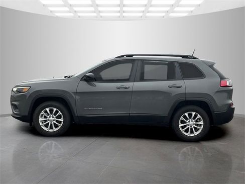 Certified 2022 Jeep Cherokee Latitude Lux image 4