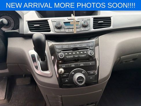 Used 2013 Honda Odyssey Touring image 12