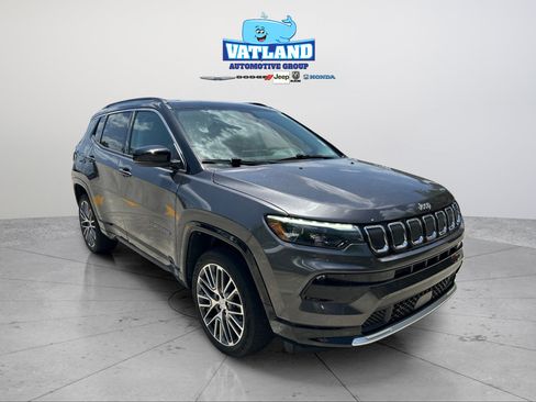 Certified 2022 Jeep Compass Limited w/ Elite Group AWD/4WD image 7