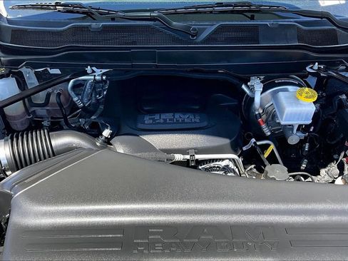 Certified 2025 RAM 2500 Big Horn AWD/4WD image 31
