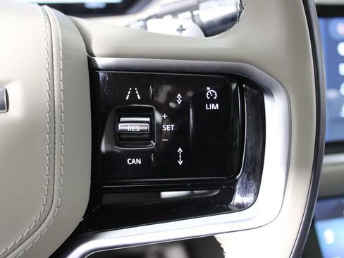 Used 2021 Land Rover Range Rover Velar S AWD/4WD image 17