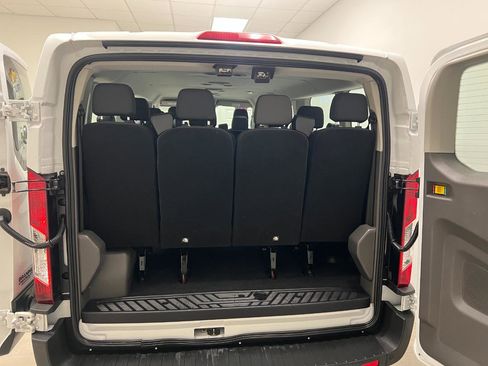 Used 2024 Ford Transit 350 XLT image 19
