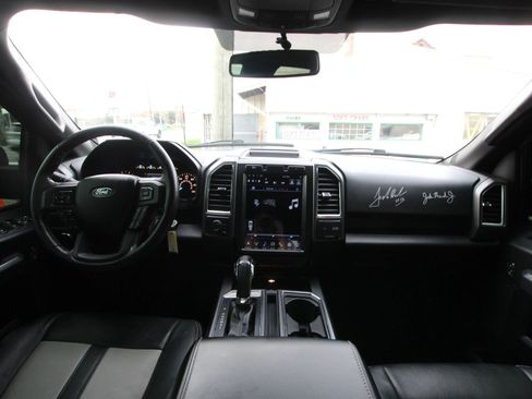 Used 2016 Ford F150 XLT w/ Equipment Group 302A Luxury AWD/4WD image 13