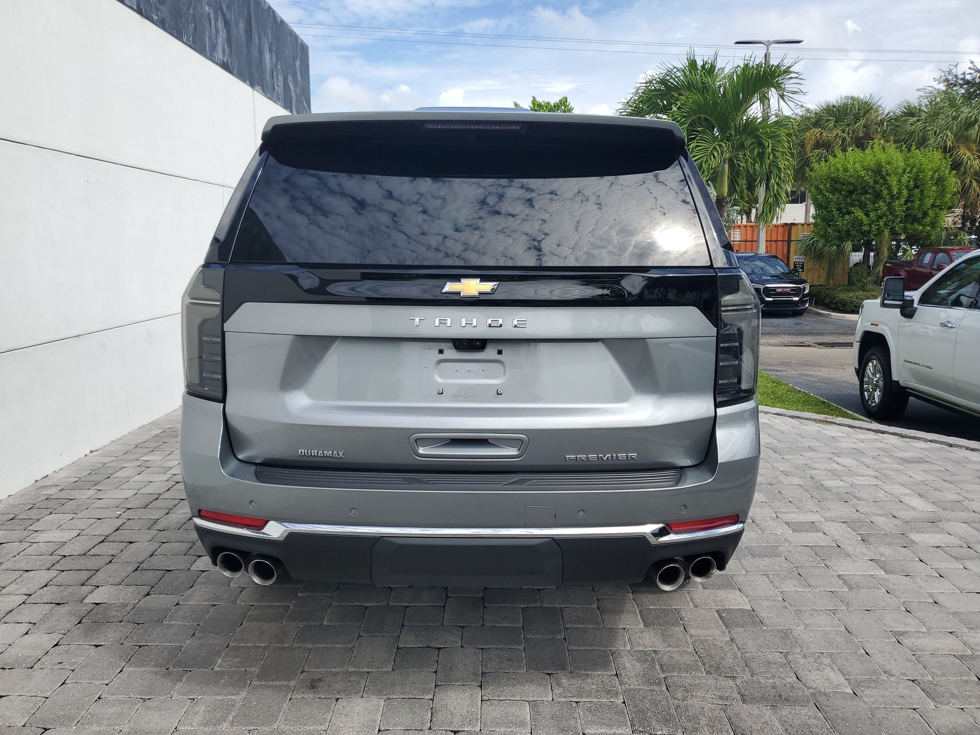 Used 2025 Chevrolet Tahoe Premier AWD/4WD image 5