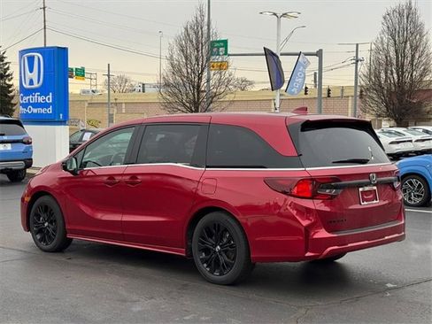 Certified 2026 Honda Odyssey Sport-L image 10