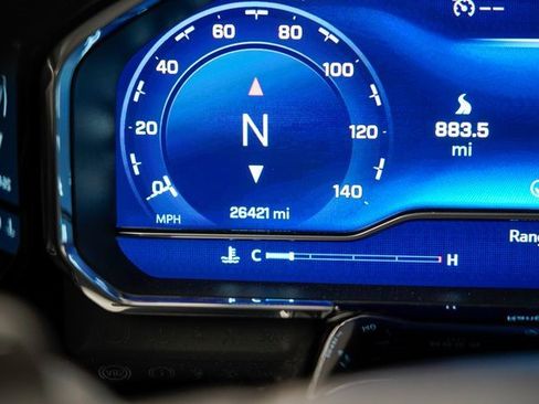 Used 2024 Chevrolet Silverado 1500 LT Trail Boss w/ Convenience Package II image 32