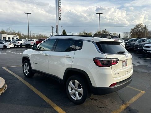 Used 2021 Jeep Compass Latitude w/ Convenience Group AWD/4WD image 4