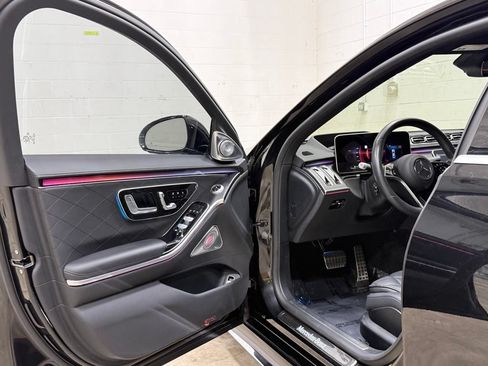 Used 2023 Mercedes-Benz S 580 4MATIC Sedan image 28