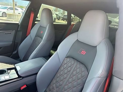 Used 2025 Audi S7 Prestige AWD/4WD image 23