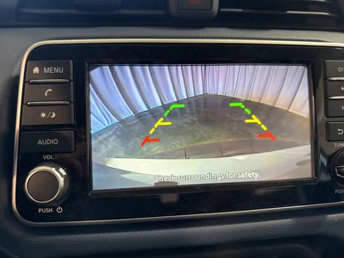 Used 2025 Nissan Versa SV w/ Trunk Package image 25