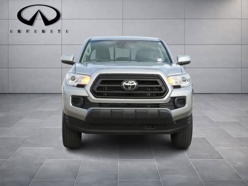 Used 2023 Toyota Tacoma SR AWD/4WD image 2