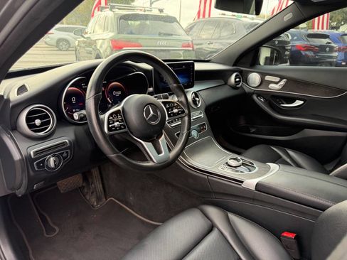 Used 2021 Mercedes-Benz C 300 4MATIC Sedan w/ Premium Package image 9