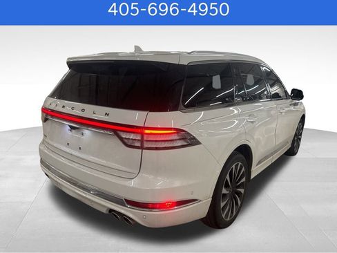 Used 2020 Lincoln Aviator Black Label Grand Touring w/ Class IV Trailer Tow Package image 3