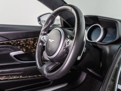 Used 2018 Aston Martin DB11 V12 image 68