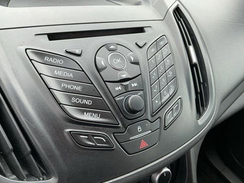 Used 2016 Ford Escape S image 23