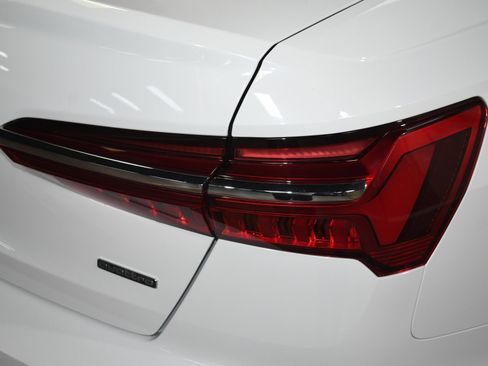 Used 2022 Audi A6 Premium Plus image 59