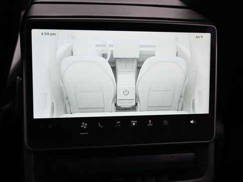 Used 2024 Tesla Model 3 Long Range AWD/4WD image 34