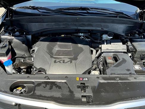 Used 2025 Kia Telluride S AWD/4WD image 22