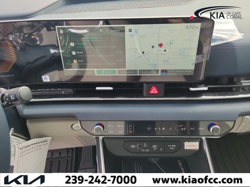 New 2026 Kia Carnival EX FWD image 28