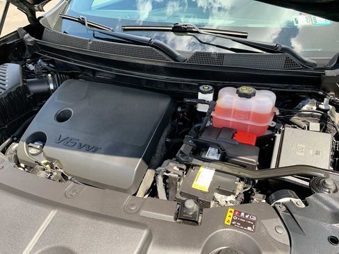 Certified 2023 Chevrolet Traverse LT w/ LPO, Floor Liner Package AWD/4WD image 28