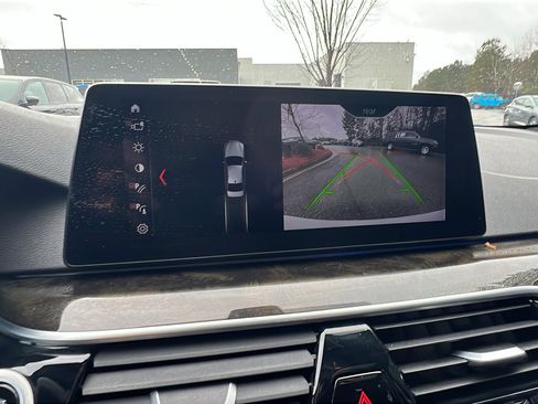 Used 2018 BMW 530e xDrive 530e xDrive iPerformance image 34