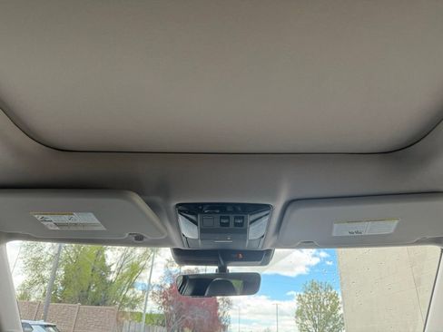 New 2026 Mitsubishi Outlander SE AWD/4WD image 19
