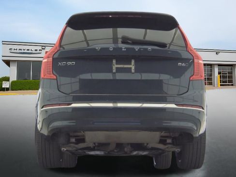 Used 2023 Volvo XC90 B6 Plus w/ Protection Package Premier AWD/4WD image 4