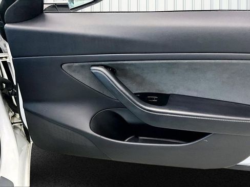 Used 2019 Tesla Model 3 Standard Range Plus image 27